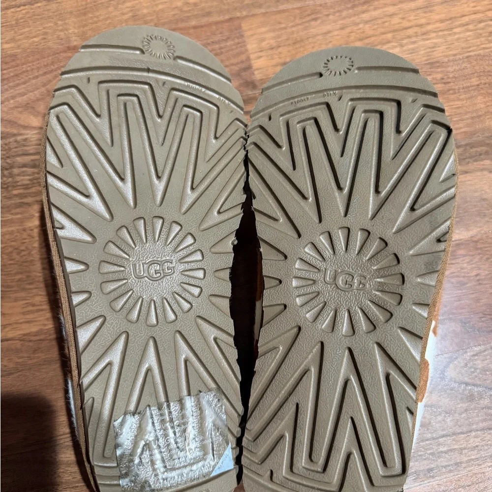 UGG Women's Tan and Cream Cow Print Slippers - Picture 7 of 8